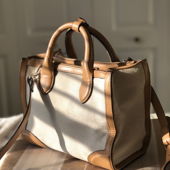 Zara Handbags - Zara Cute Crossbody Bag
